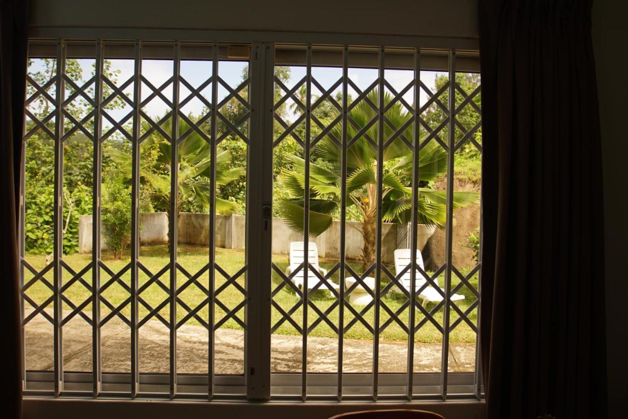 Zeph Self Catering Διαμέρισμα Baie Lazare  Εξωτερικό φωτογραφία