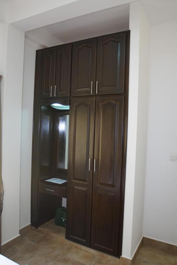 Zeph Self Catering Διαμέρισμα Baie Lazare  Εξωτερικό φωτογραφία