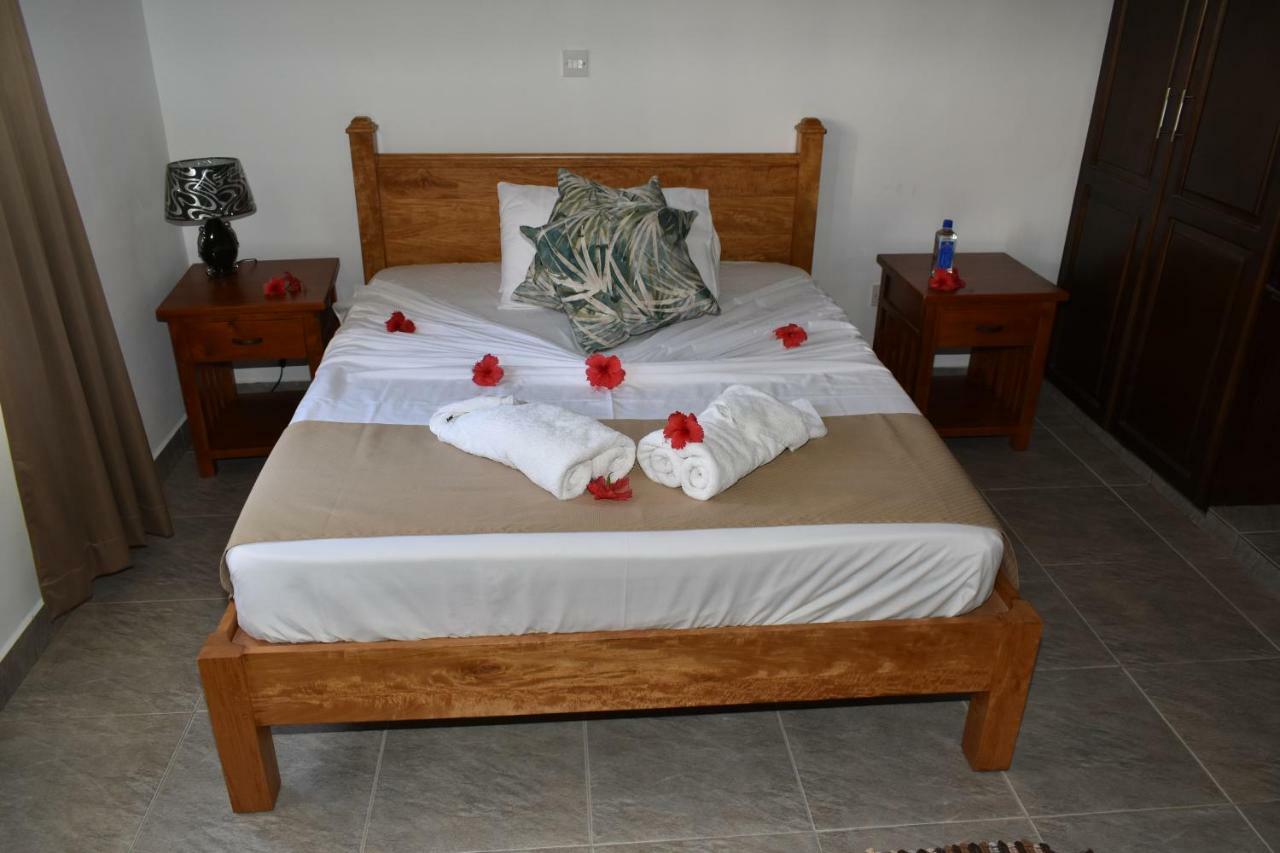 Zeph Self Catering Διαμέρισμα Baie Lazare  Εξωτερικό φωτογραφία